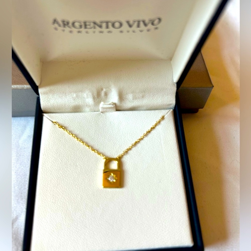 Argento Vivo Gold Necklace with Diamond Lock Pendant